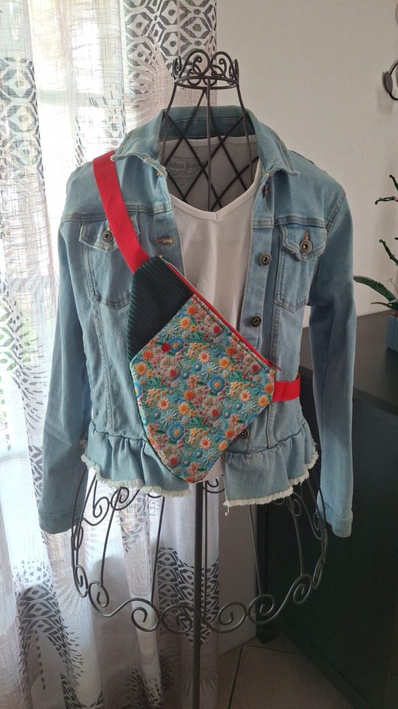 Patron sac banane plat modèle marguerite Patron sac banane plat modèle marguerite